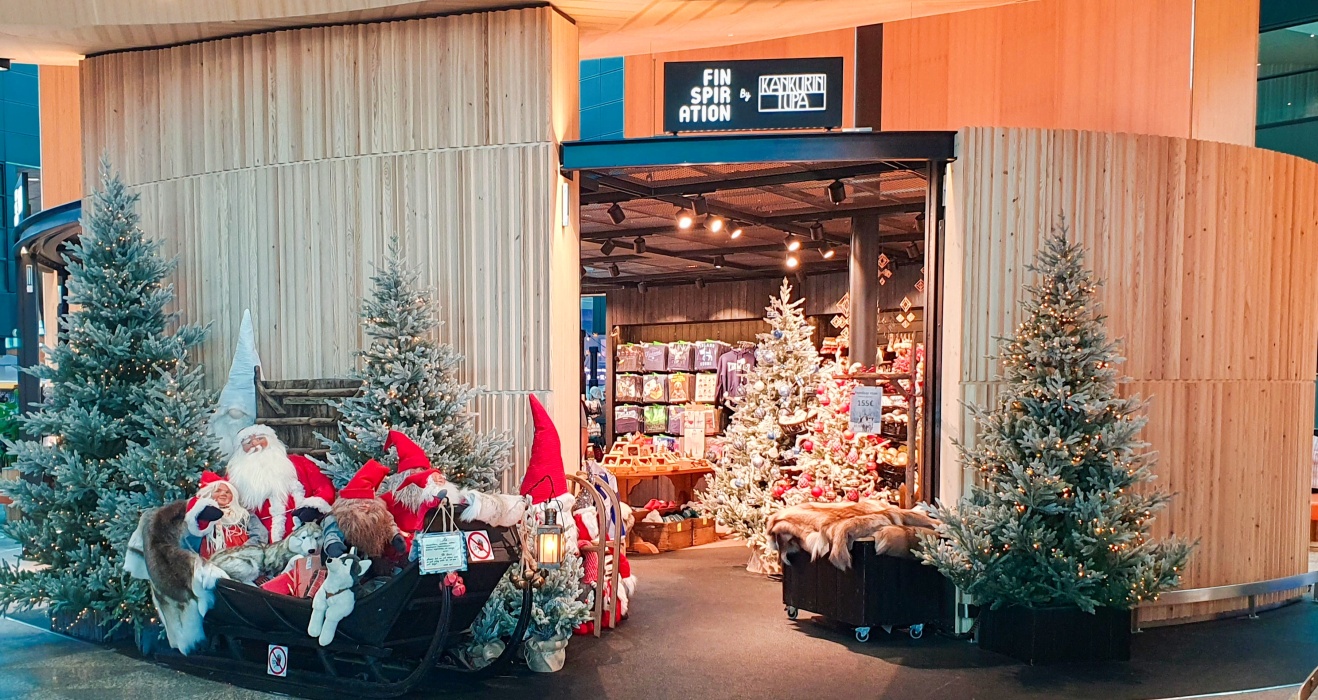 ここではもうクリスマス気分。