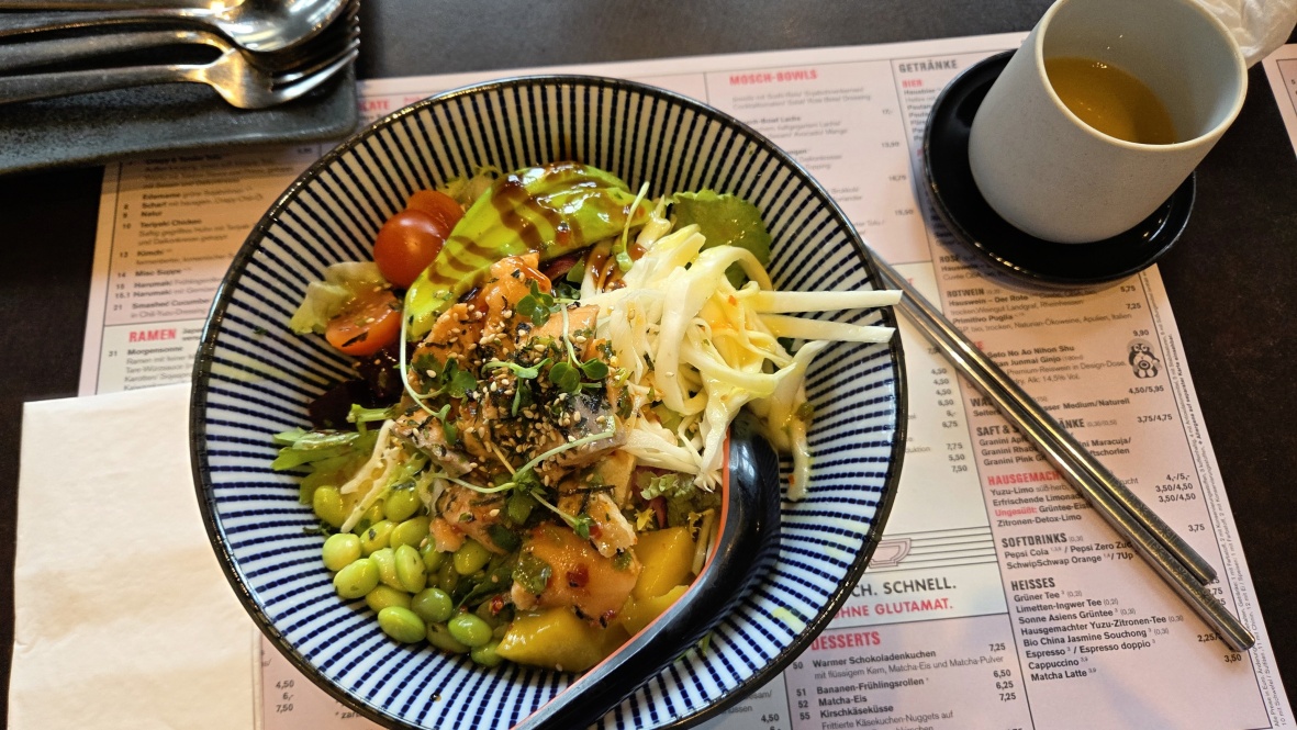またまたアジアレストランでご飯。行く度に日本食からかけ離れていく。