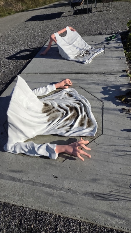 Marianne Bredesenのオブジェ